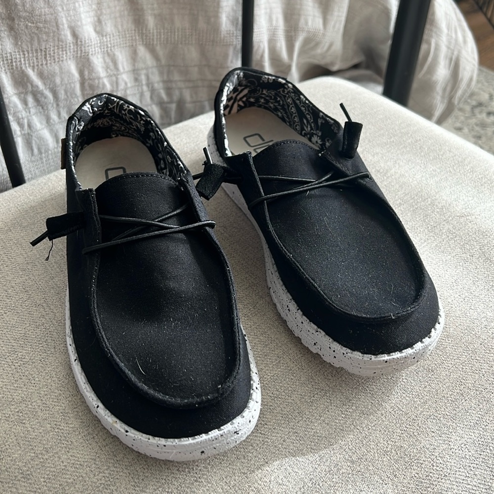 Hey Dude Shoes